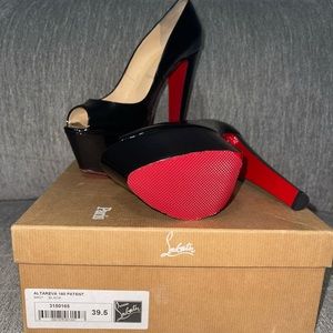 Christian Louboutin Altareva 39.5 RARE